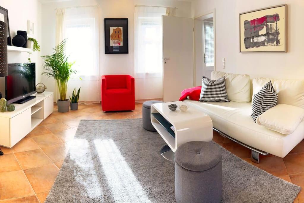 Kuenstler Ferienwohnung Am Weilburger Schloss, Marktplatz 9 Kültér fotó